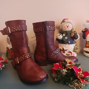 Arturo Chiang Size 6 Short Brown Studded Boots